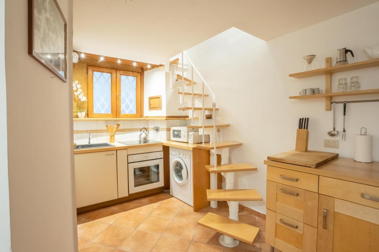 Quiet And Cozy Trastevere Hideaway Roma Exterior foto